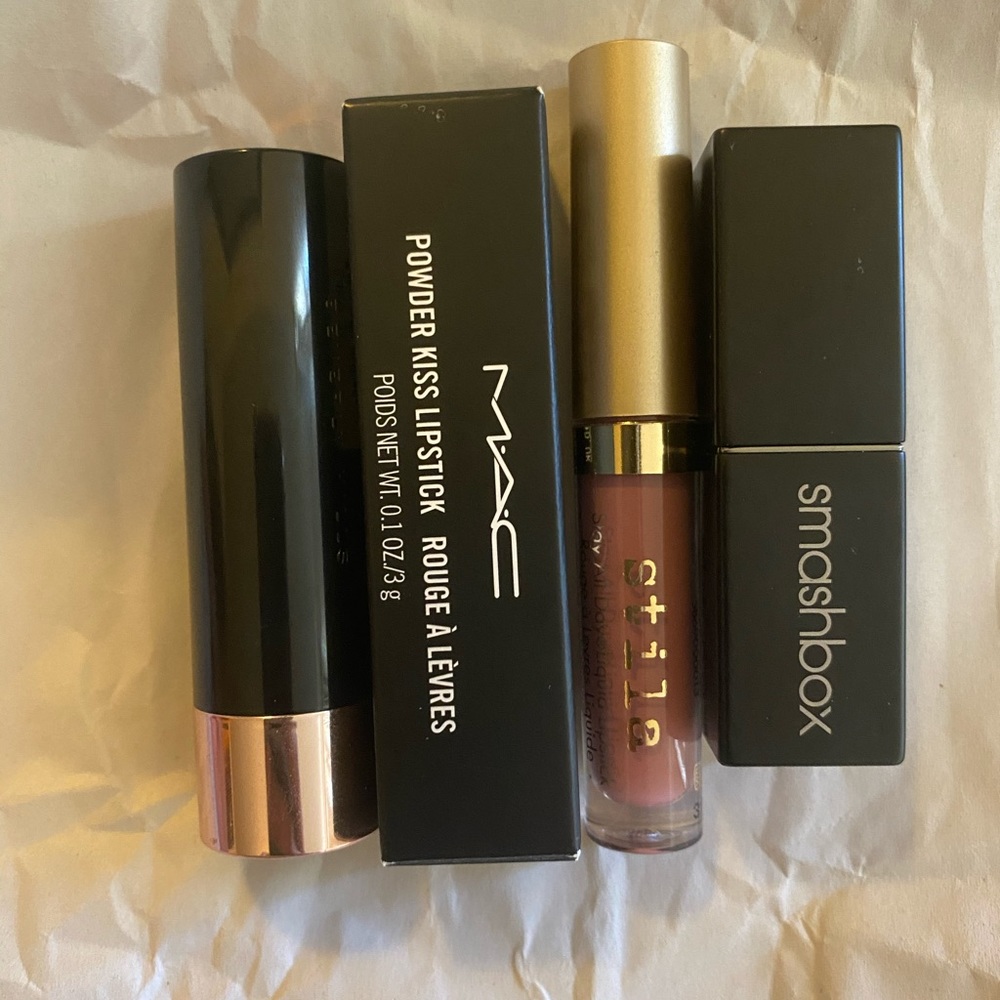 4 branded lipstick - read description